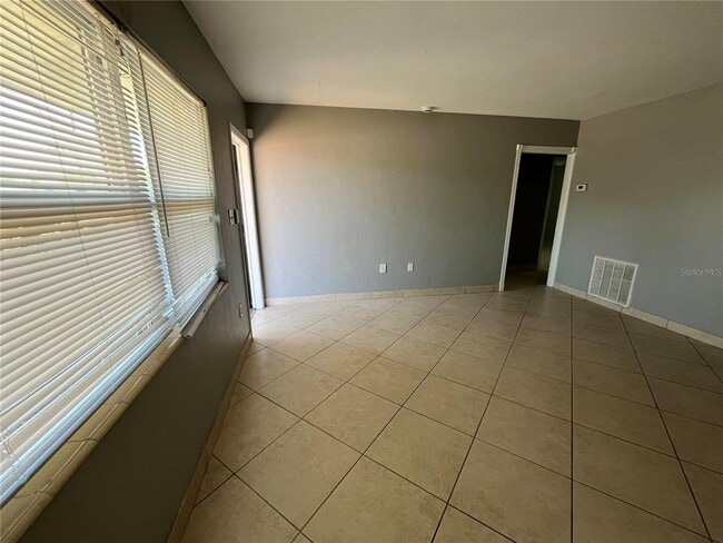 Building Photo - 2154 Inner Cass Cir