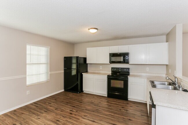 Building Photo - 918 Anvil Creek Dr