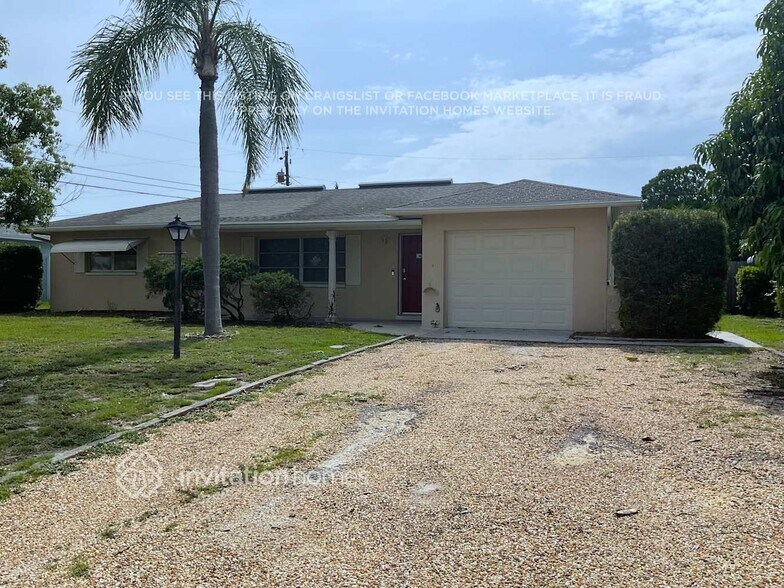 Building Photo - 8924 110th Ln N