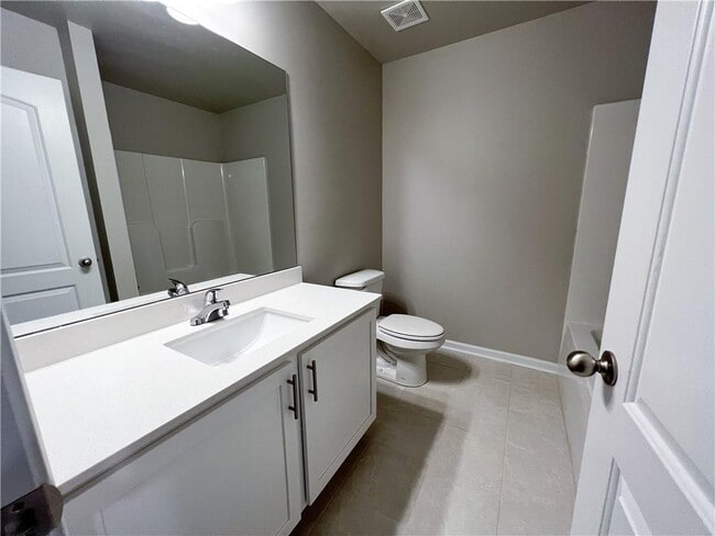 Building Photo - 490 Rockfern Ct