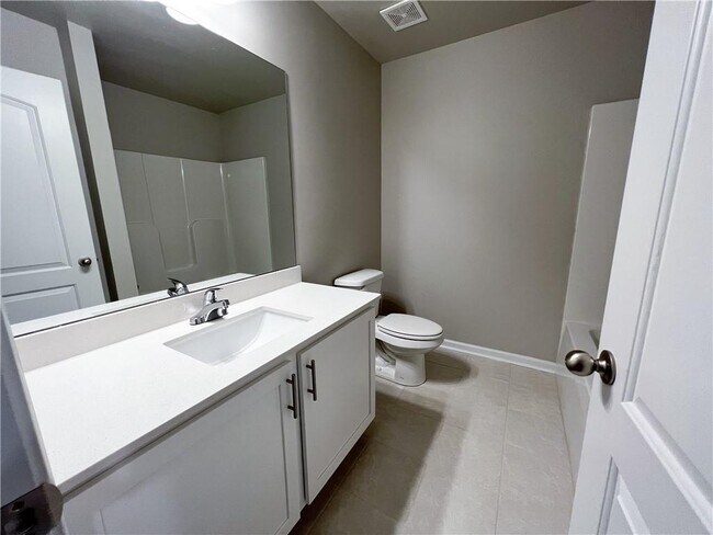 Building Photo - 500 Rockfern Ct