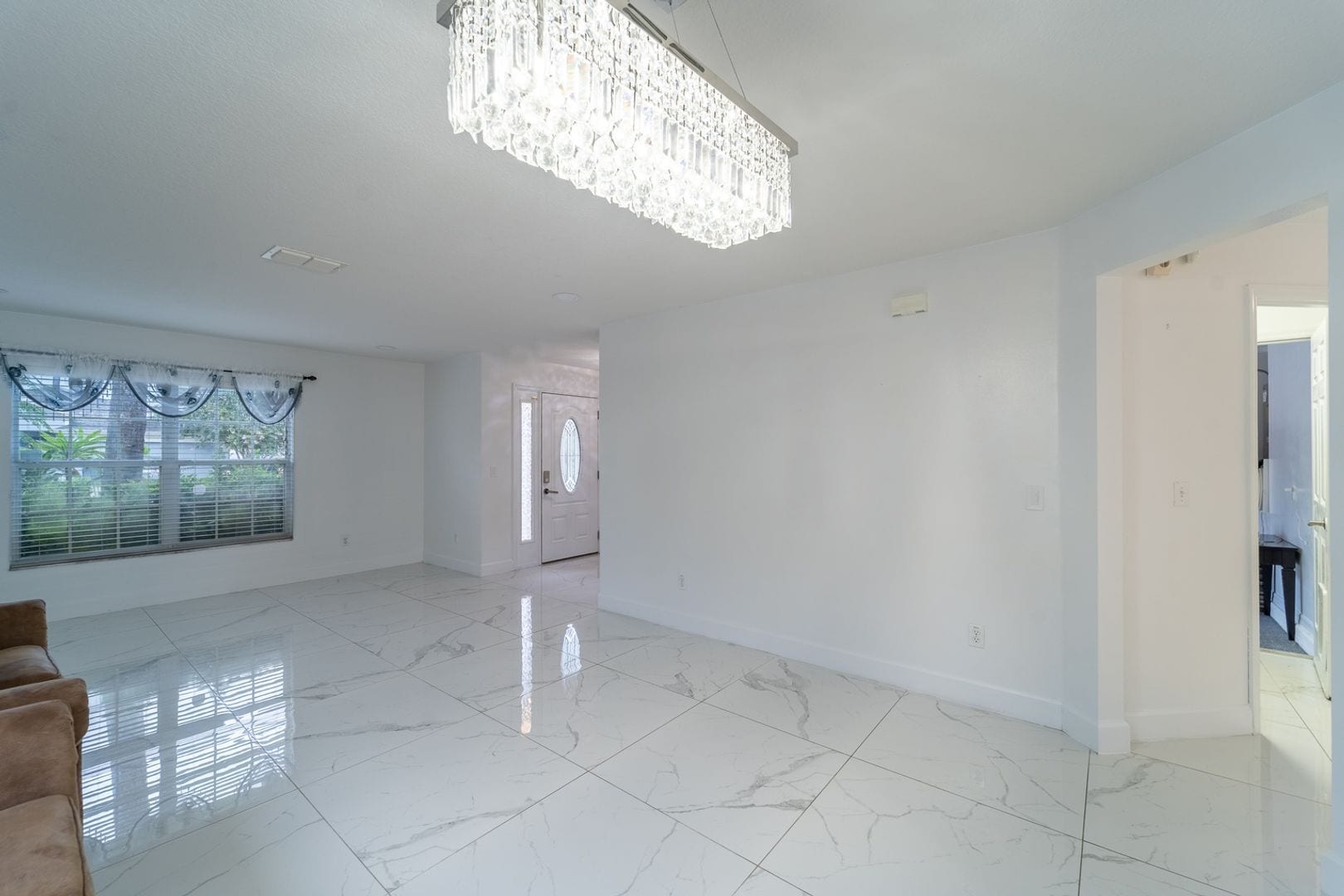 Building Photo - 129 Bella Rosa Cir