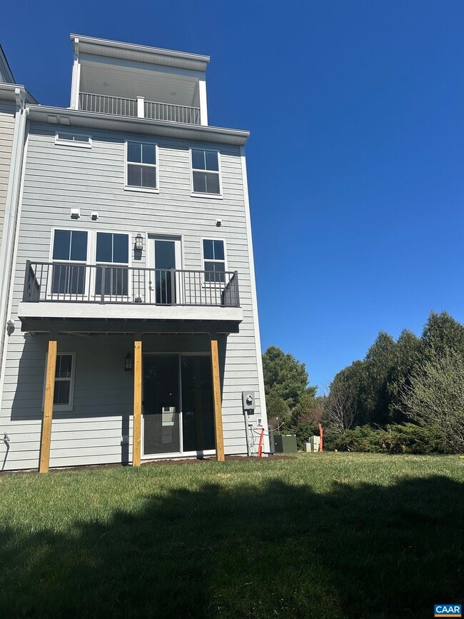 Building Photo - 2024 Calico Ct