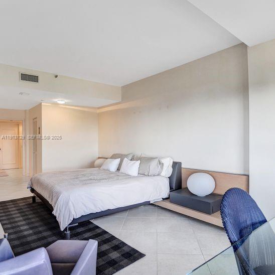 Building Photo - 151 Crandon Blvd