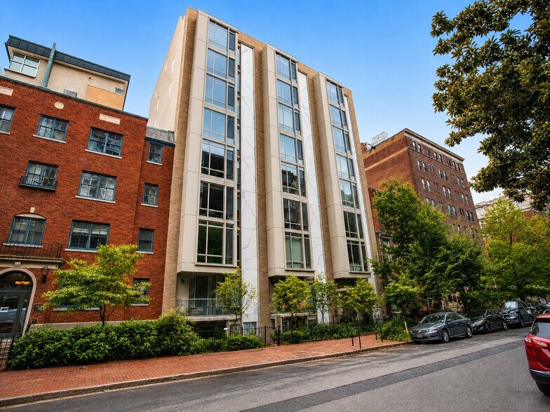 Building Photo - 1224 M St NW