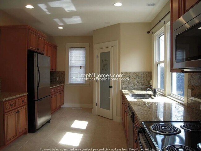 Building Photo - Timeless Belmont Home with Modern Updates!