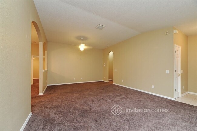 Building Photo - 8525 Tidal Bay Ln