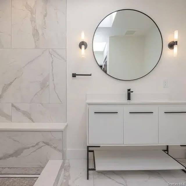 Building Photo - 6 Indian Hill Ln