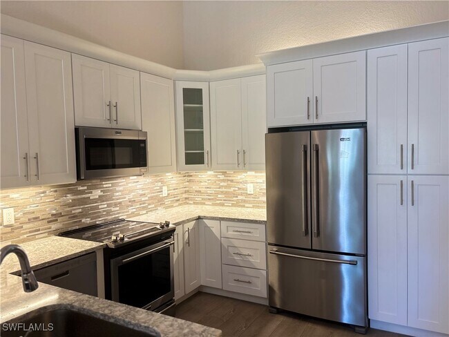 Building Photo - 55 Emerald Woods Dr