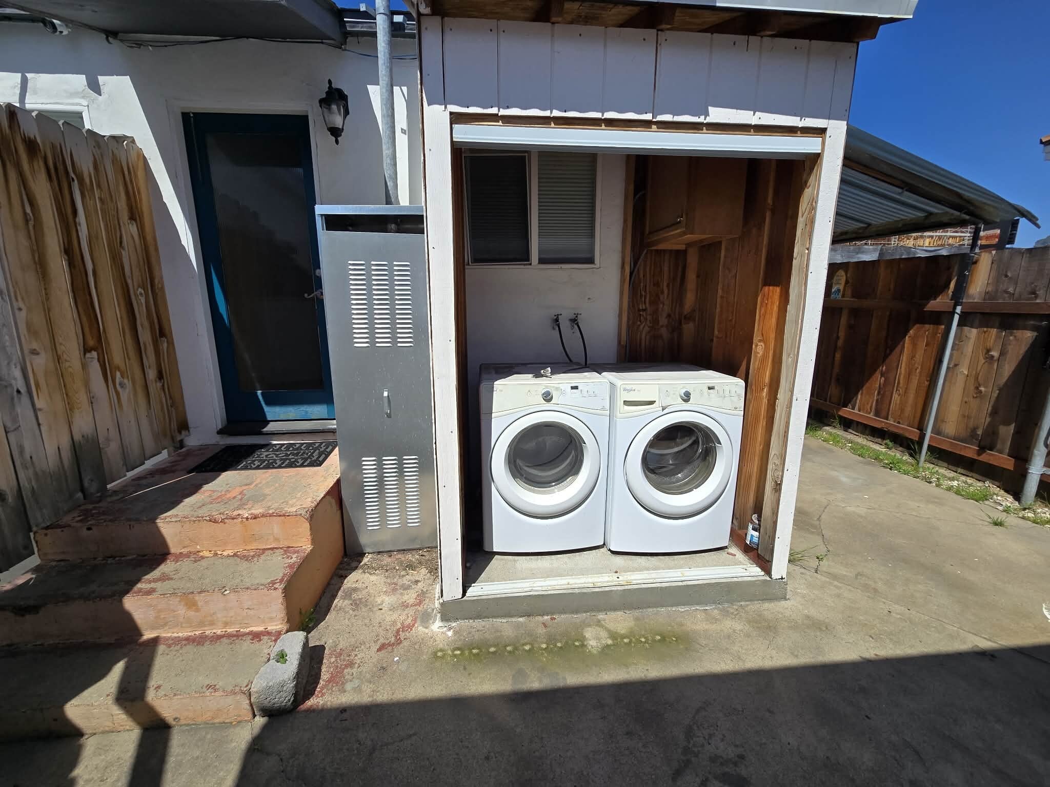 Building Photo - 2645 Garnet Ave