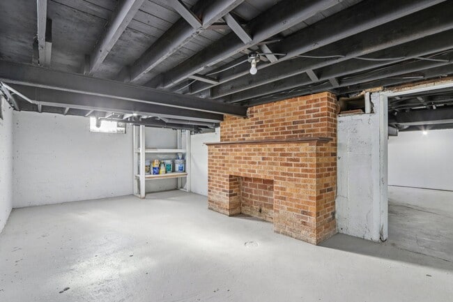 Building Photo - 5315 73rd St