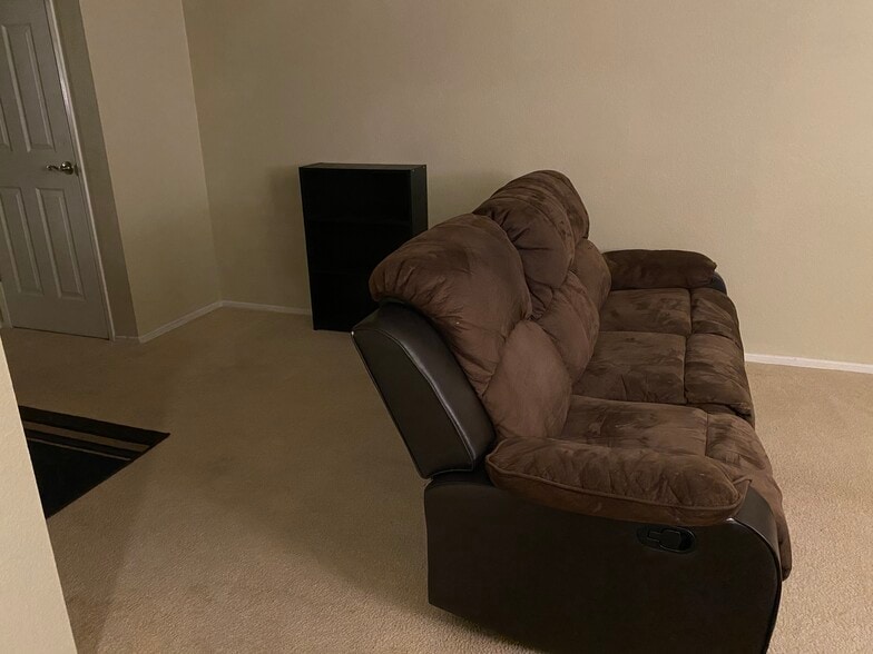 Sofa - 480 Bollinger Canyon Ln