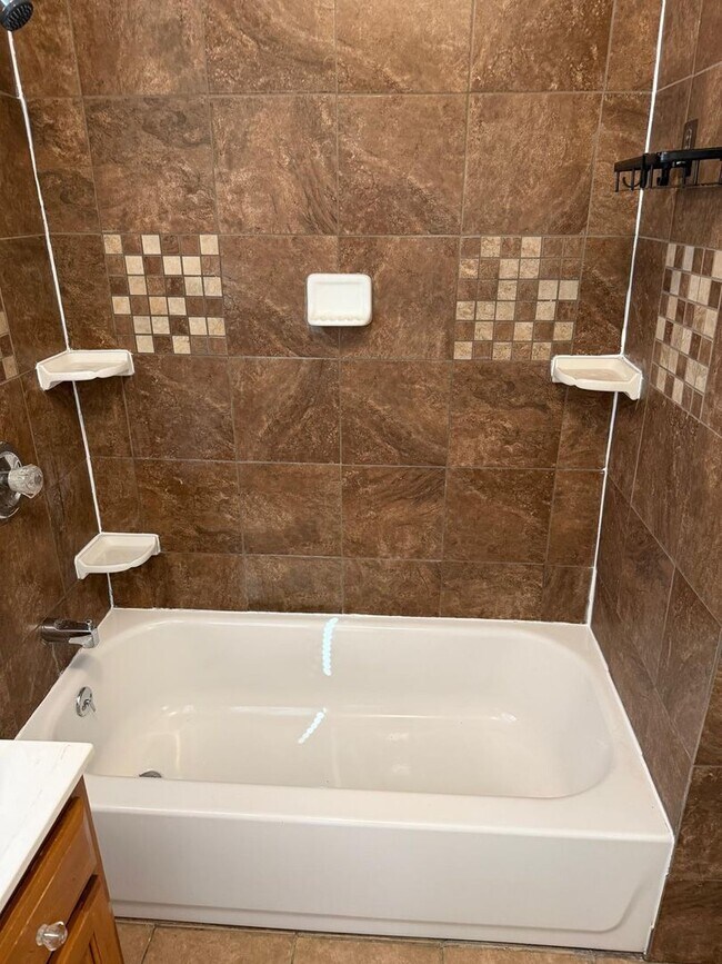 Building Photo - 4216 W Penn Ave