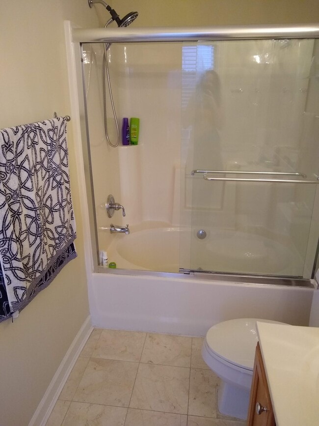 Building Photo - 615 Copperline Dr