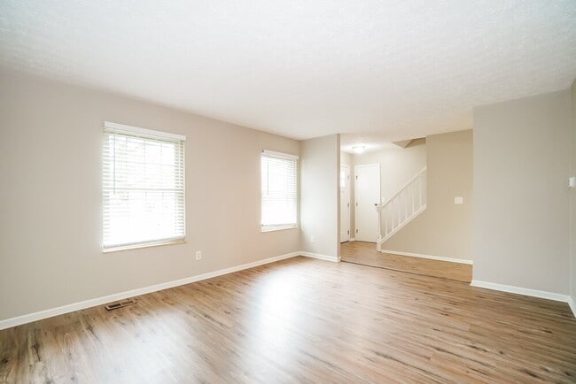 Building Photo - 442 Rambling Brook Dr