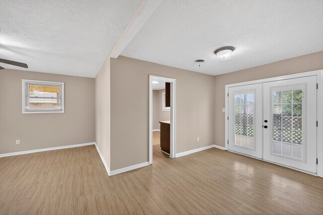 Building Photo - 2361 Dublin Dr