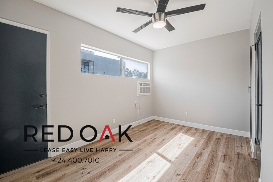 Building Photo - 3146 S Halm Ave