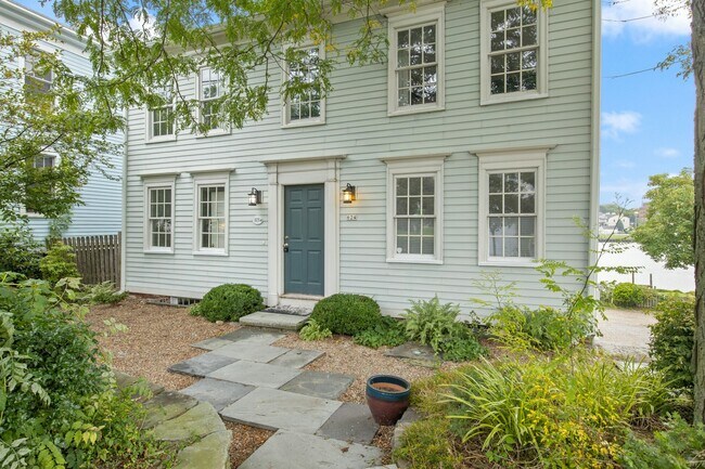 Building Photo - 624 Quinnipiac Ave