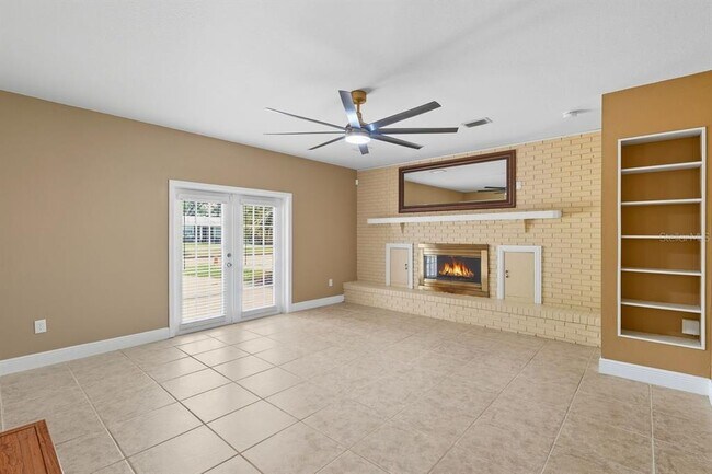 Building Photo - 3707 Pelican Ln