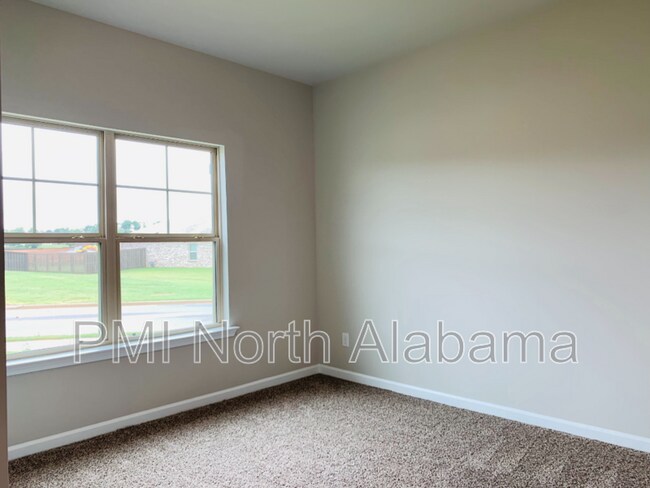 Building Photo - 14170 Lannister Ln