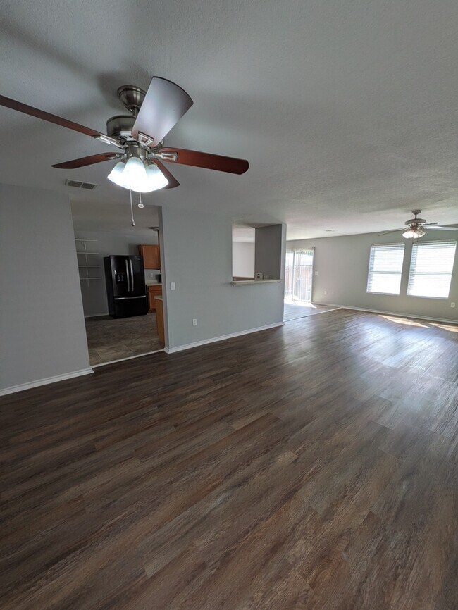 Building Photo - 6130 Wisteria Hill