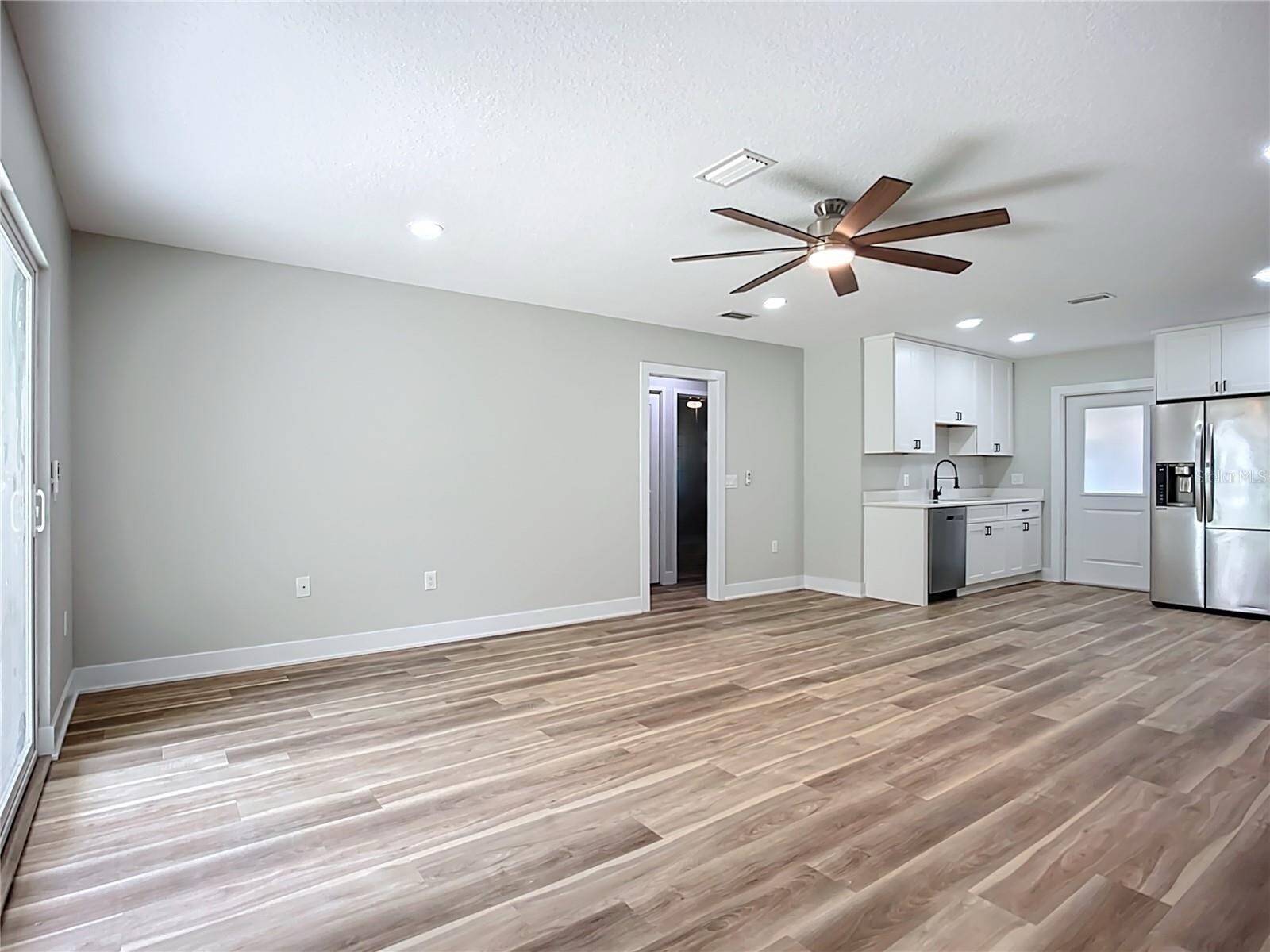 Building Photo - 1307 Eagleview Dr