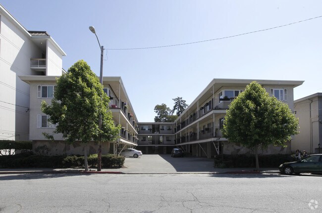 Building Photo - 41T Apartments