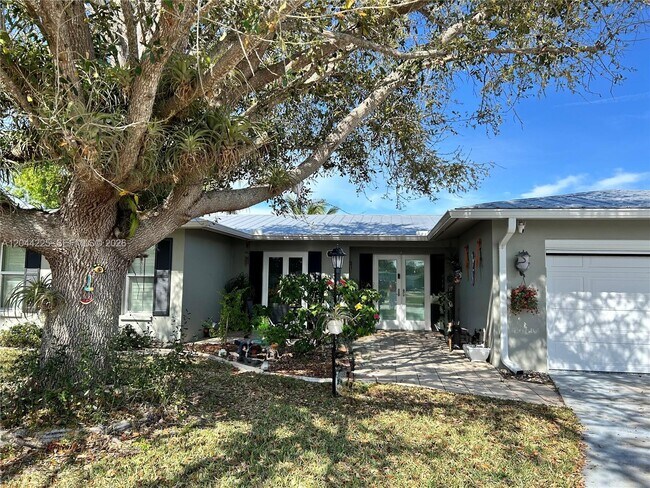 Building Photo - 4348 S Atlantic Cir