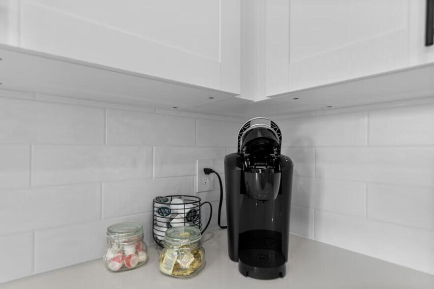 Building Photo - 11830 Buckfield Cir