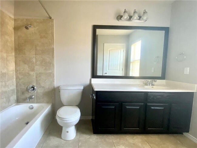 Building Photo - 7320 Sunset Heights Cir