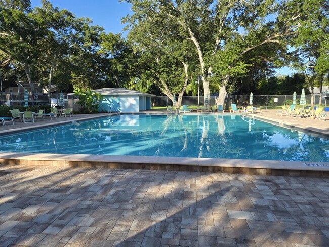 Building Photo - 3080 Fox Ln