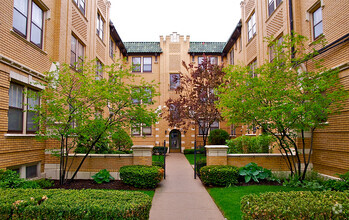 Building Photo - 425-431 N. Humphrey Ave.