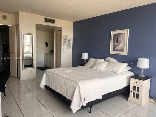 Building Photo - 600 Three Islands Boulevard