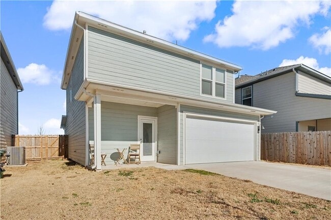 Building Photo - 4885 W Triangle St