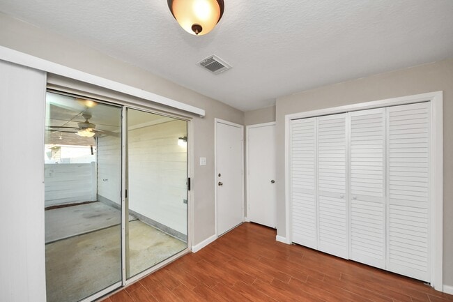 Building Photo - 20641 Patriot Park Ln