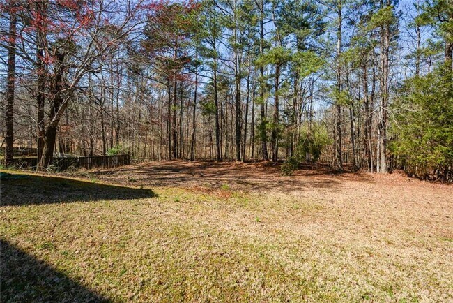 Building Photo - Welcome to this stunning West Cobb home! 5...
