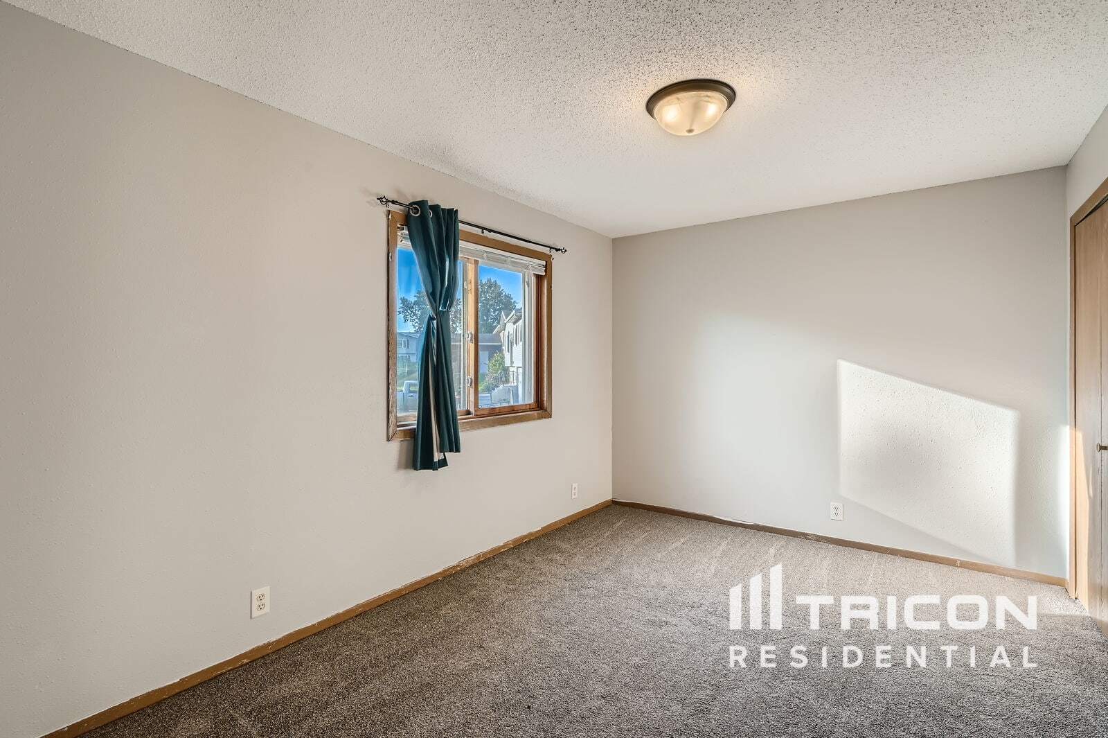 Building Photo - 3120 Teal Ct