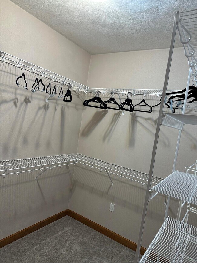 Building Photo - 4551 Klein Rd