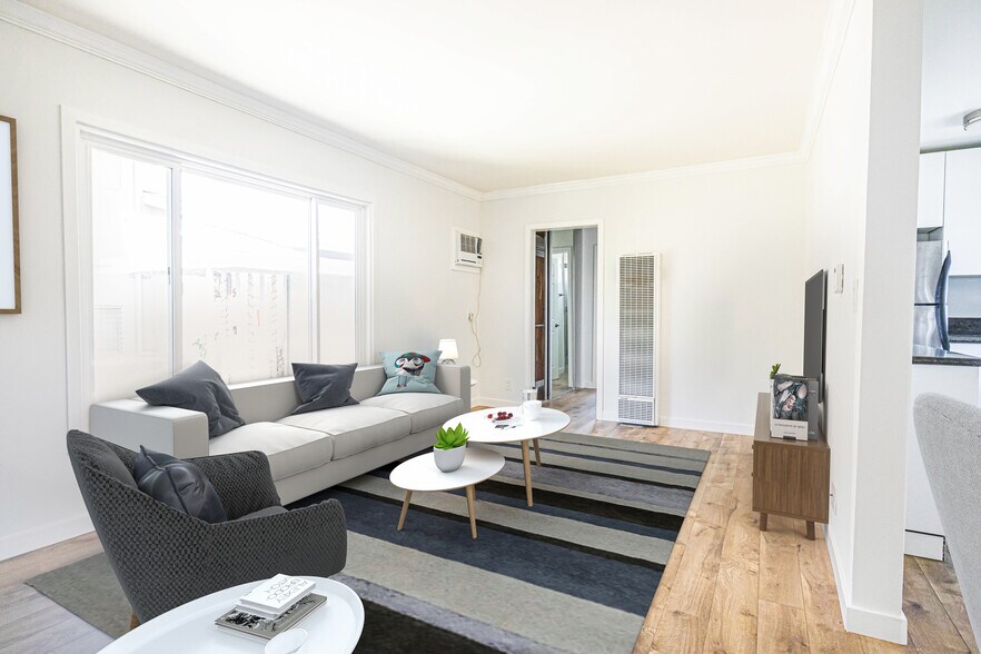 Primary Photo - 14041 Moorpark St