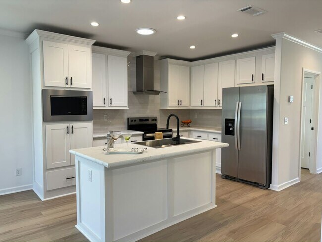 Building Photo - 7300 20th St