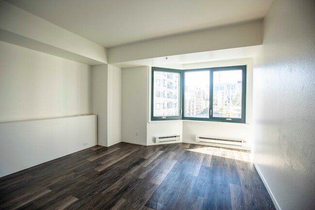 Building Photo - 601 Van Ness Ave