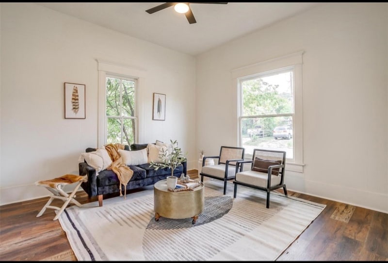 Building Photo - 715 SW 10th St