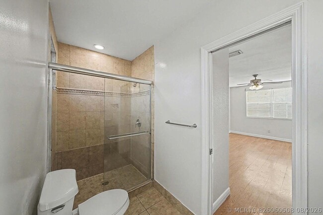 Building Photo - 5789 Woodland Point Dr