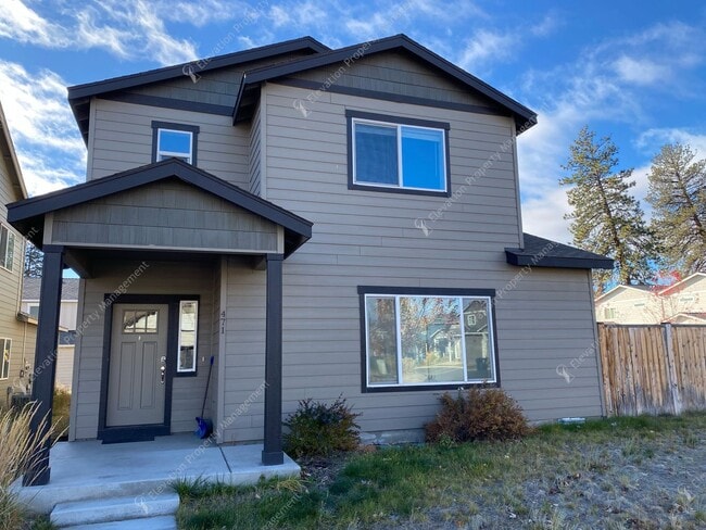 Primary Photo - Bright Southeast Bend Home Near Canal Trai...