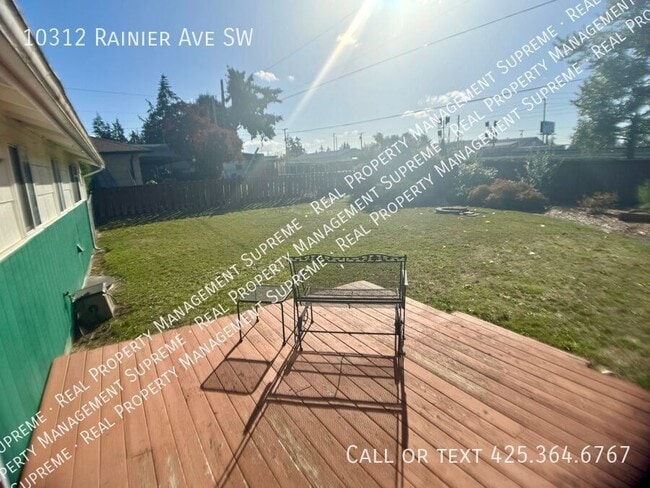 Building Photo - Perfect Family Home in Lakewood