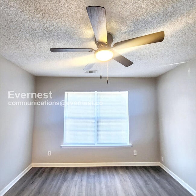 Building Photo - 3507 Devon Chase Rd