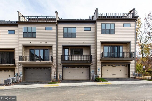 Building Photo - 4488 Lateleaf Trl
