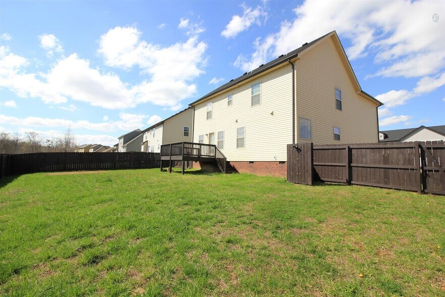 Building Photo - 1132 Ishee Dr