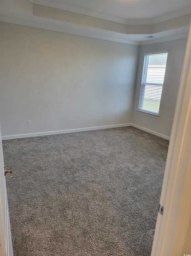 Building Photo - 236 Goldenrod Cir
