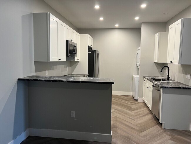 Building Photo - eml649